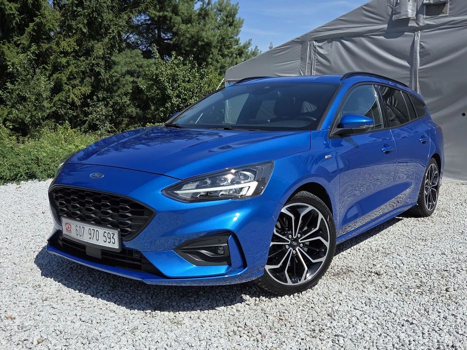 Ford Focus 1.5 TDCI ST-LINE manual kamera radar ACC Blis Lane asist Bang&Olufsen