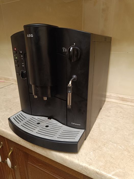 Кавомашина AEG обслужена