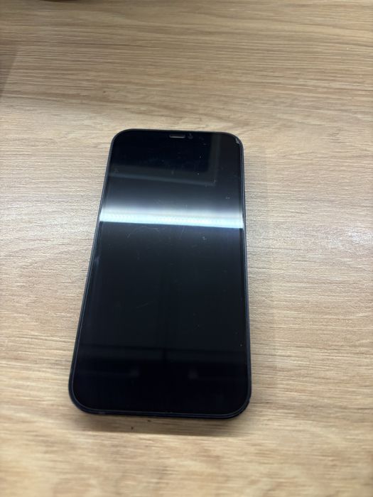 Iphone 12 64gb bateria 75%