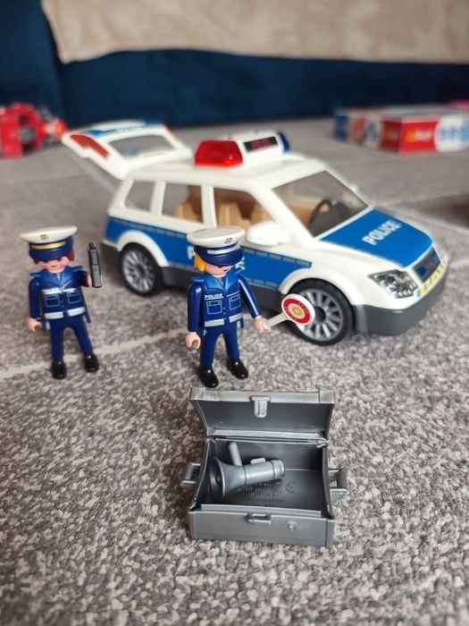 Playmobile radiowóz