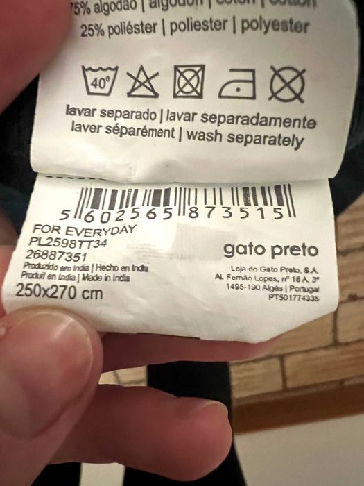 Colchas Gato Preto 250x270 – quase novas