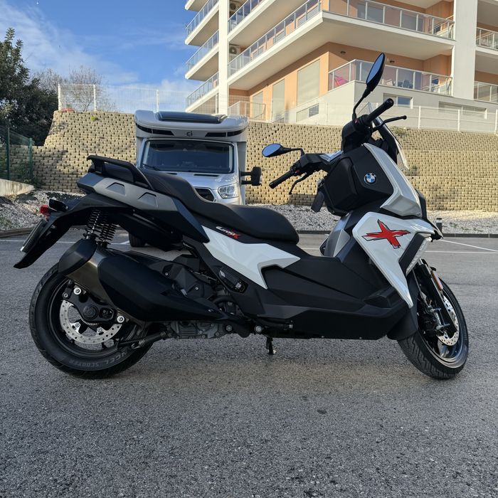 BMW C 400 X • Apenas 1422 km • Connectivity • Como Nova • Garantia