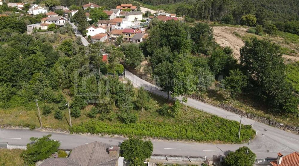 Vendo terreno urbano