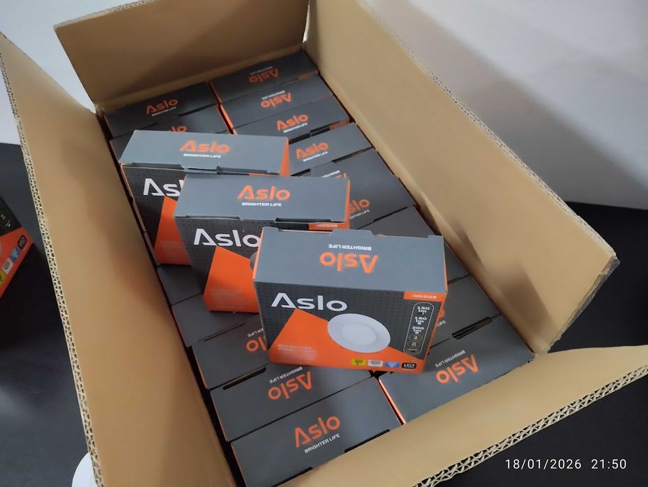 Focos brancos LED (45 un - 85mm de diâmetro + 6 un - 170mm de diâmetro