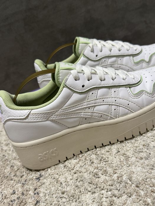 Кроссовки ASICS размер 37