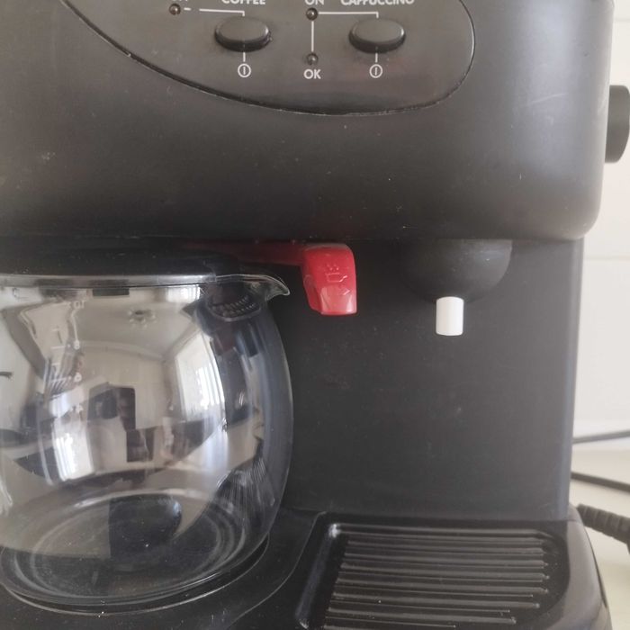 Кофеварка DeLonghi DC300IS / Капучинатор / Итальянский кофе