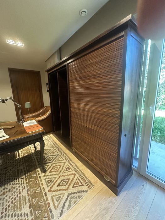 Movel de sala ou escritorio