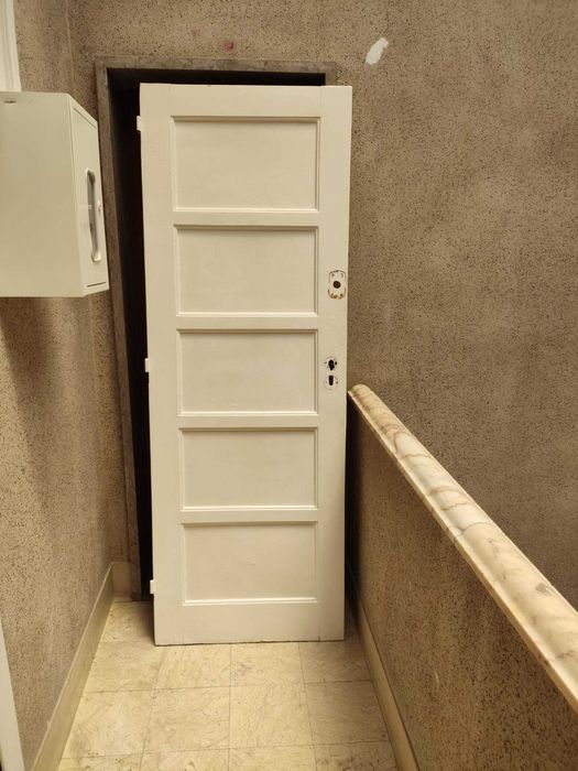 Portas de madeira maciça - madeira de qualidade