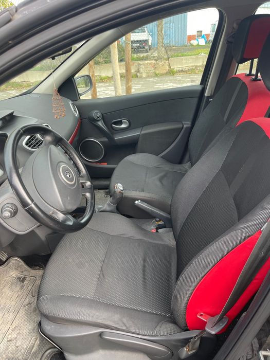 Vendo Renault clio Rip Curl