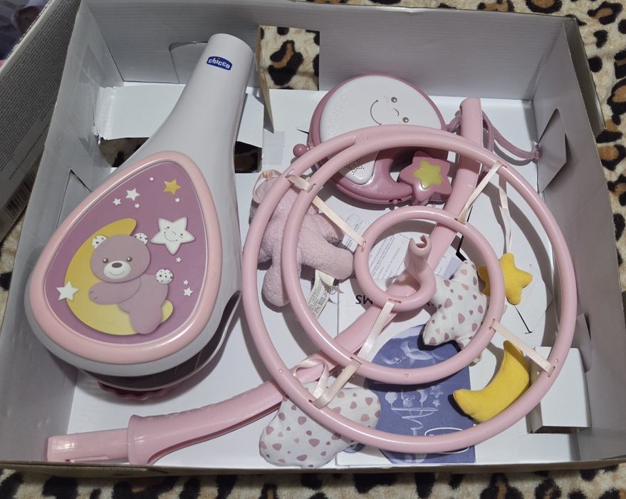 Продам мобіль Chicco Next2Dreams