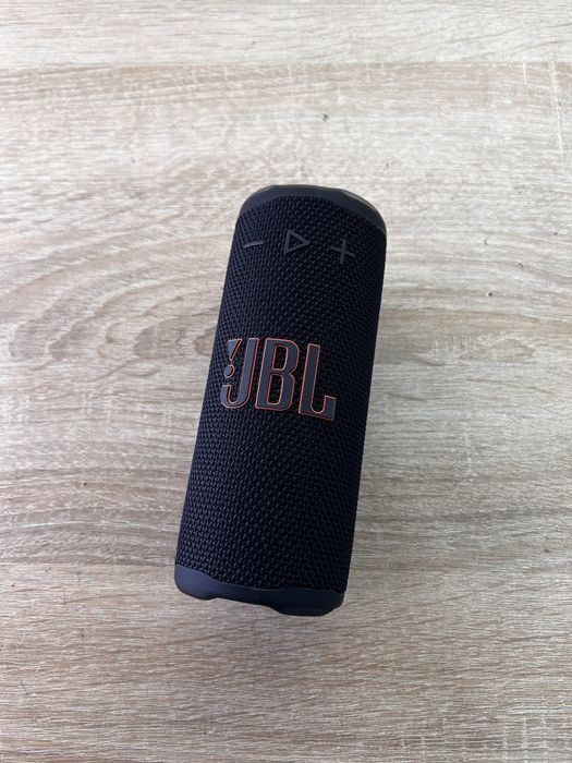 Колонка JBL grip