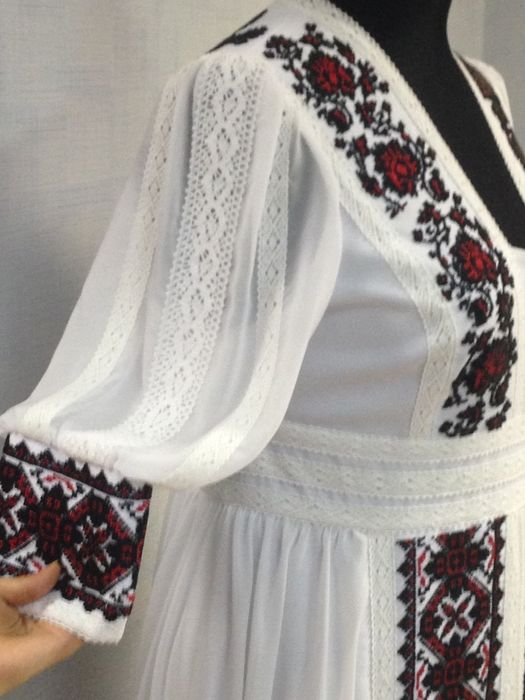 Невероятное платье вышитое бисером! Свадьба, выступления! 52-54р.