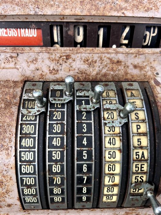 Maquina registadora "NACIONAL"