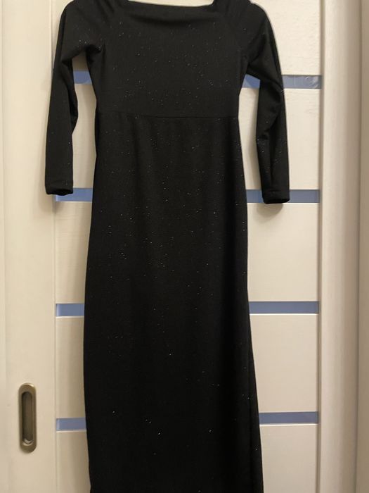 Жіноча сукня з блискітками