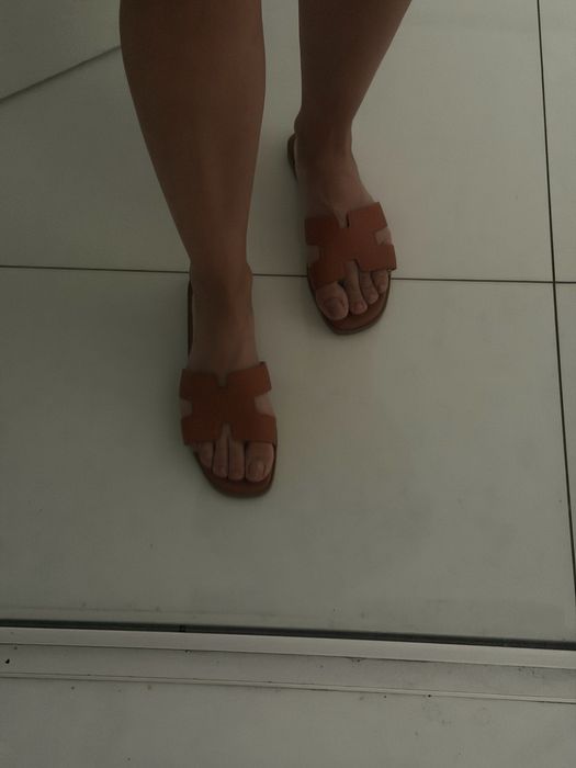Klapki hermes 37