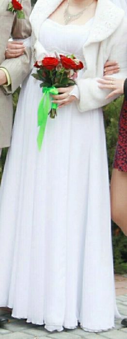 Весільна сукня 52 р. Стан ідеальний