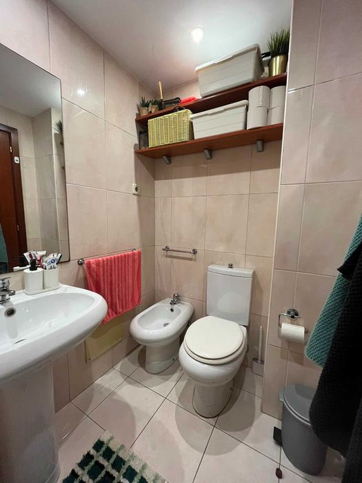 Condomínio Terraços da Arrábida -Apartamento 2 assoalhadas com Garagem - Permite apoio á renda - Porta 65