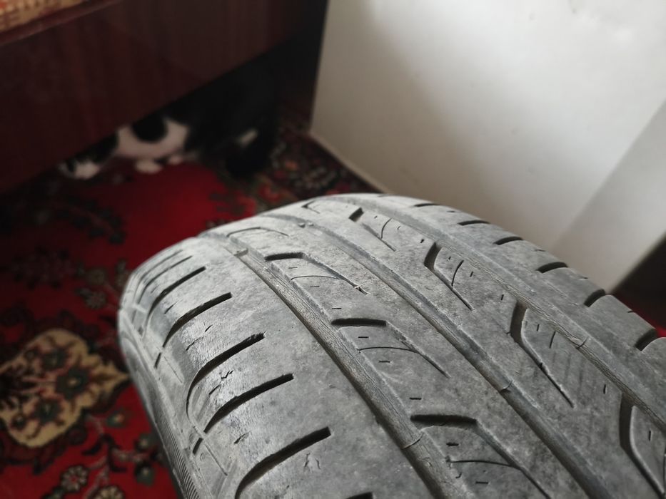 Продам Резину б/у