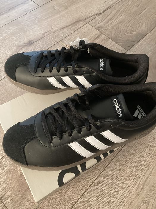 ADIDAS vl court base sportswear buty