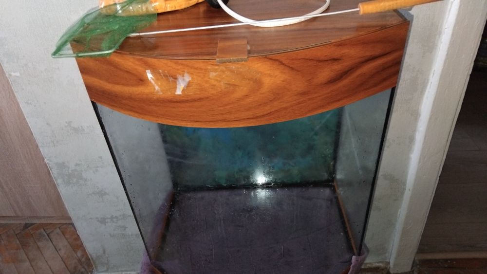 Продам акваріум 35 літрів