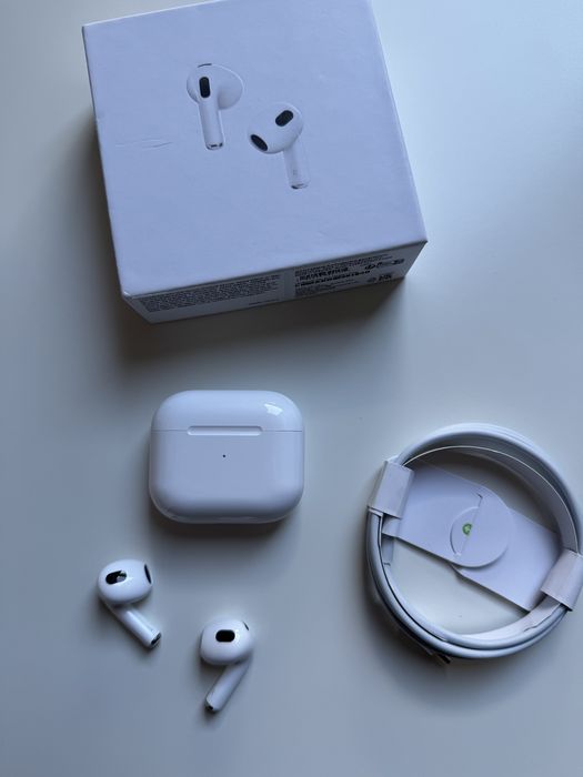 Słuchawki AirPods 3
