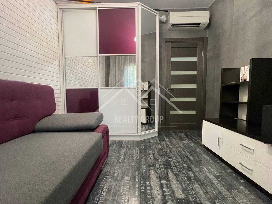 Продаж чудового будинку з ремонтом (район Дружба)