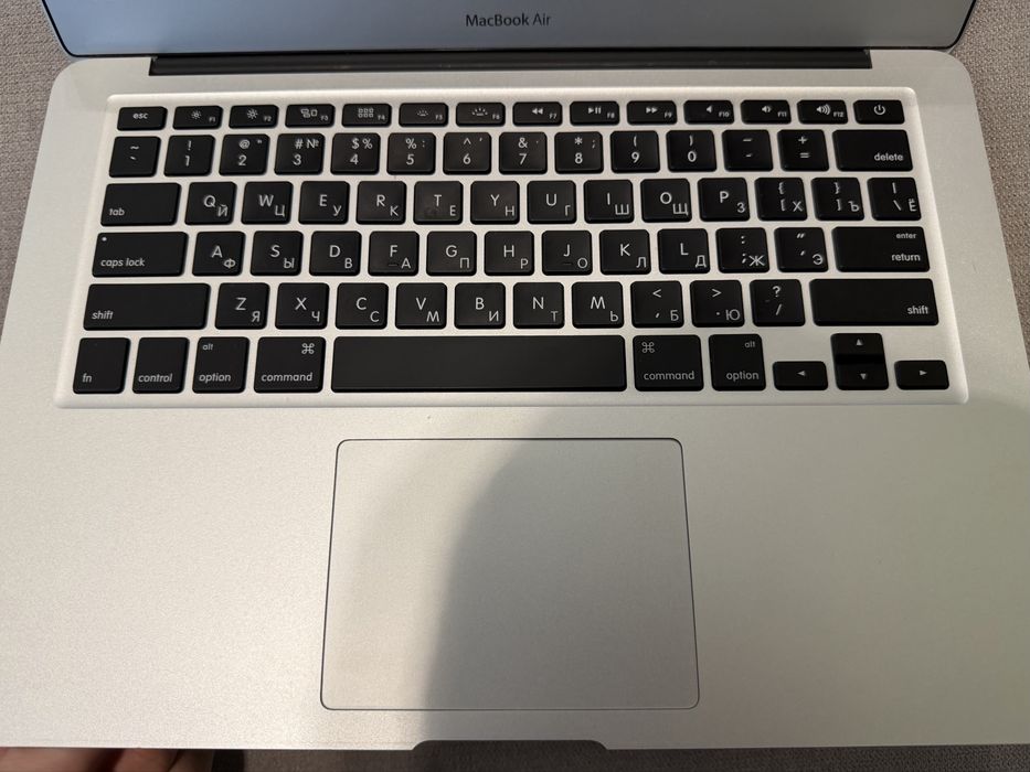 MacBook Air ( 13-inch, Early 2015 )