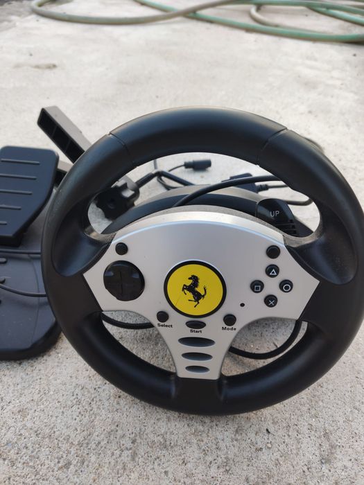 Conjunto de pedais e  volante