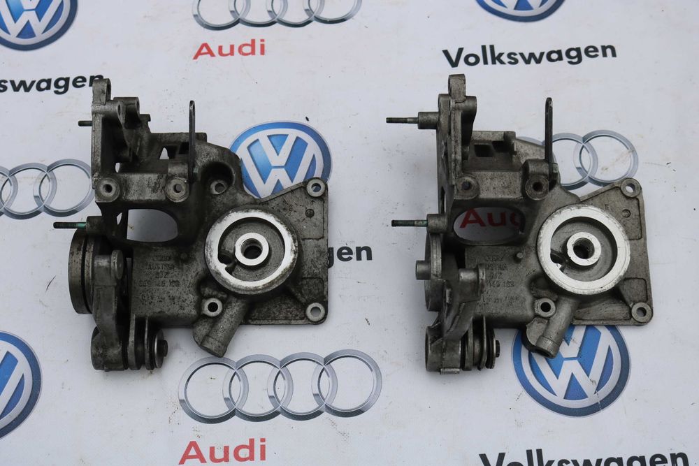 Кронштейн ГУР натяжителя ремня Audi A6 C5\A4 B6\A4 B7 2.5