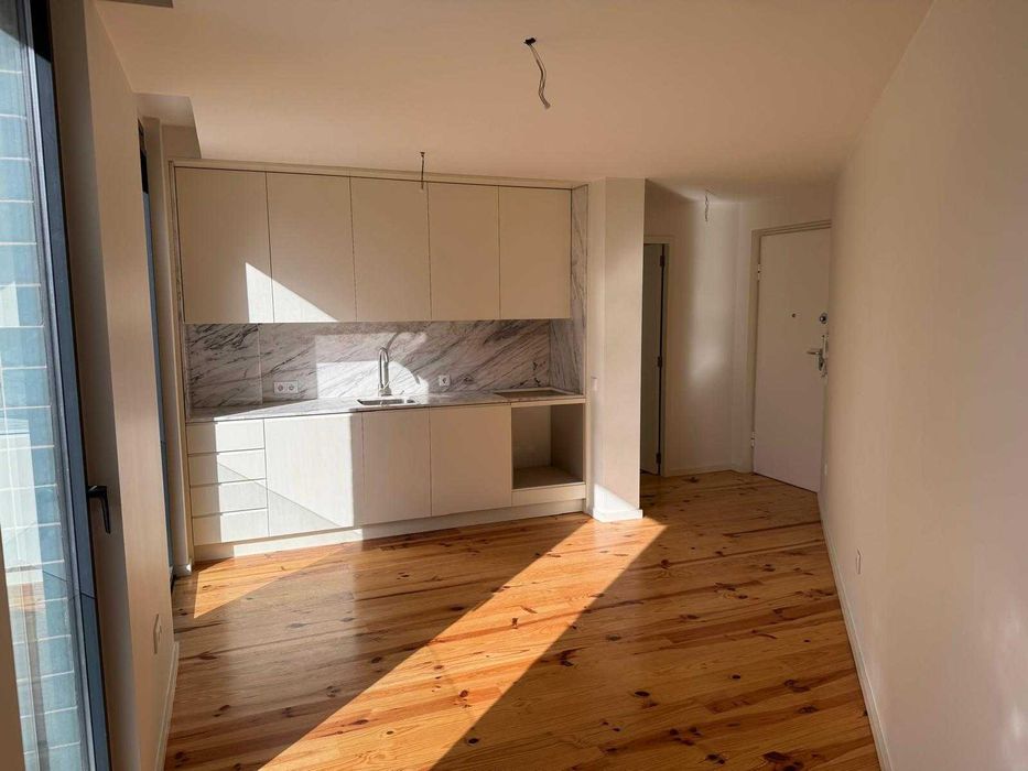 T1 Novo em Cedofeita, com cozinha equipada