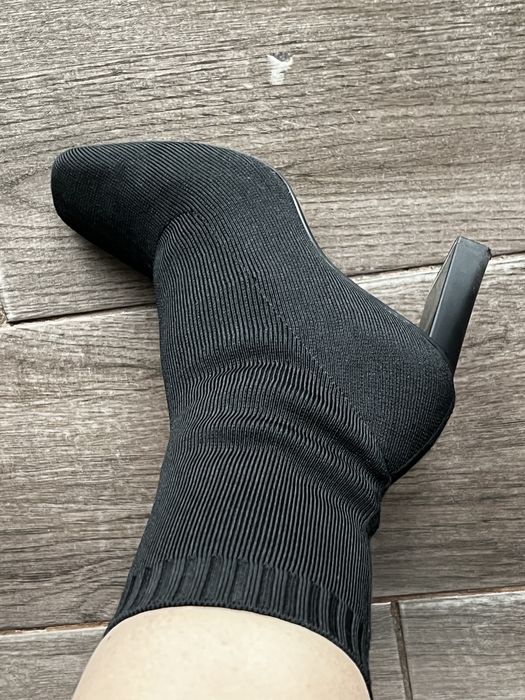 Черевики ZARA 36 розмір