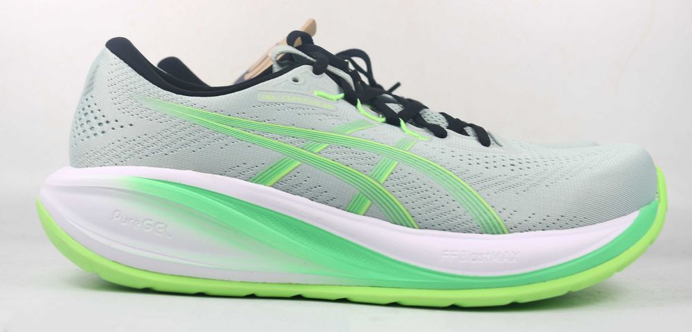 Buty do biegania Asics Gel-Cumulus 28 roz. 42,5
