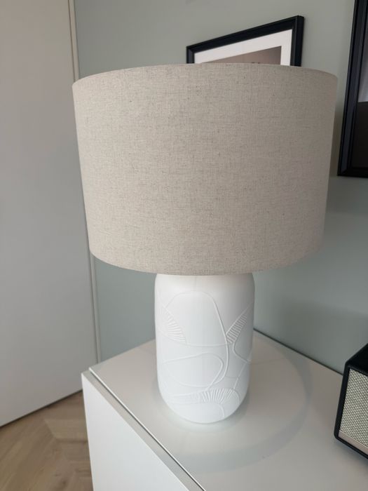 Candeeiro novo bege e branco