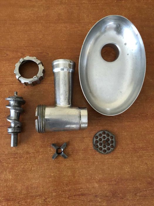 Мясорубка Scarlett SC-1886