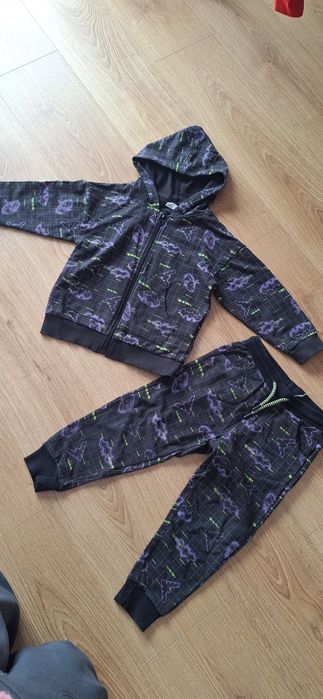 Dres cocodrillo rozmiar 104