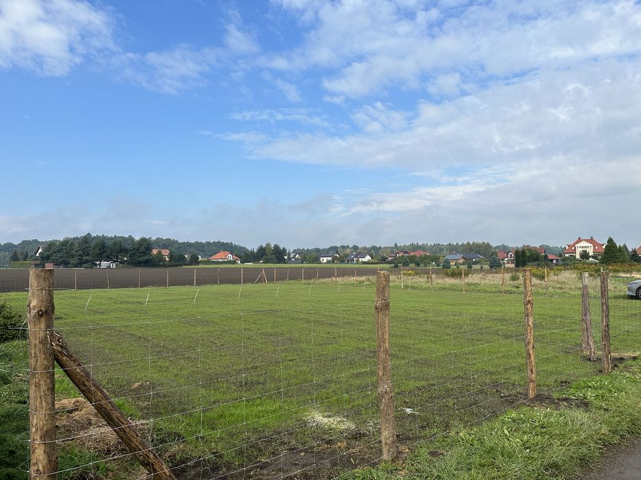 Działka buduwlana 1000m2 | WZ | media | spokojna okolica