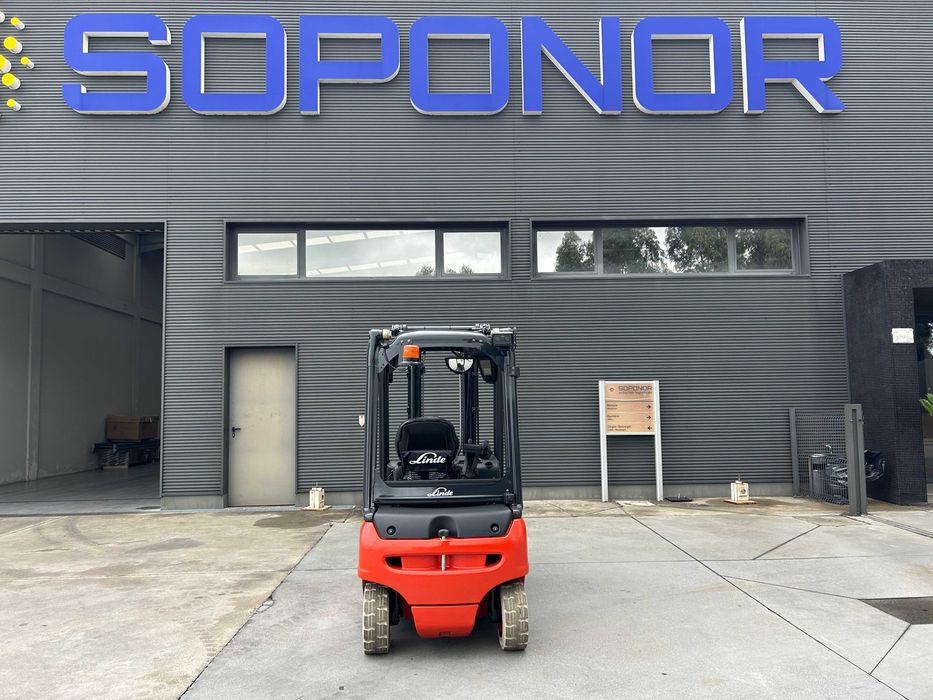 Empilhador Elétrico Linde E20PL-01 2000 Kgs