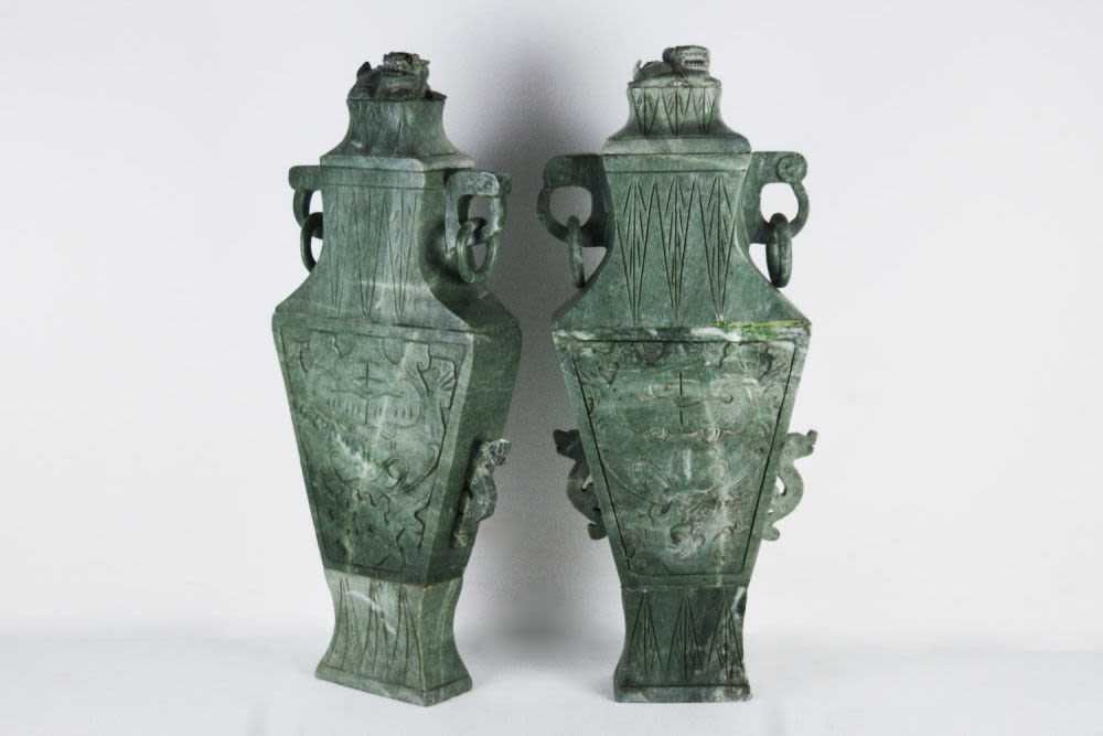 Jarra com Pormenores em Cloisonné