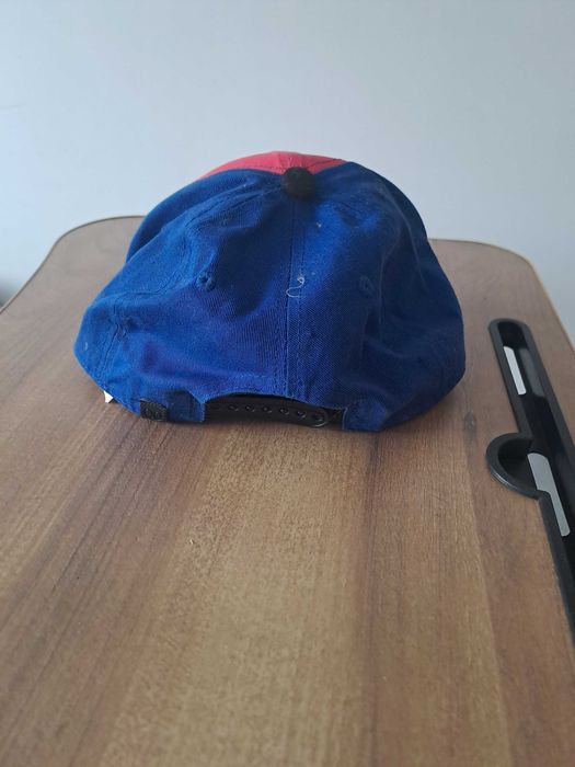 Czapka z daszkiem