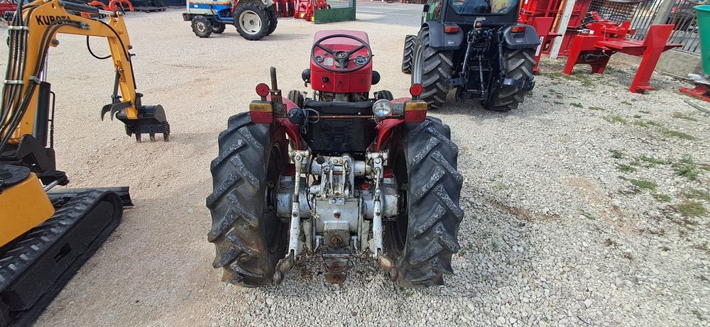 Tractor/Trator Massey Ferguson 130