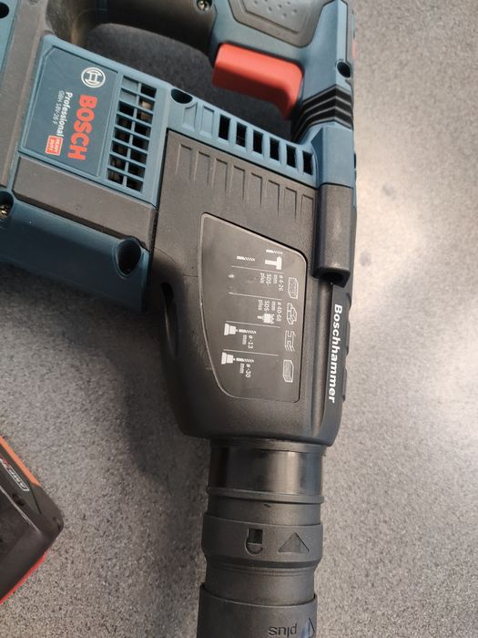 W2//Bosch/ Professional GBH 18V-26F Młotowiertarka SDS/ Nowa  Szczecin