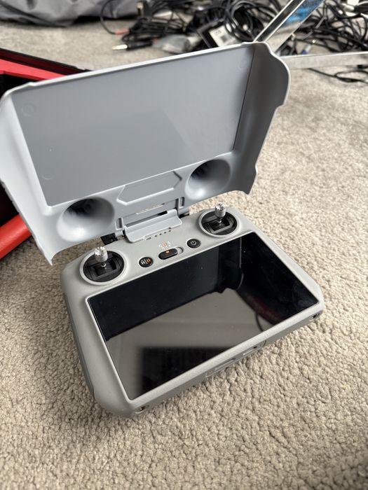drone DJI MINI 4 pro