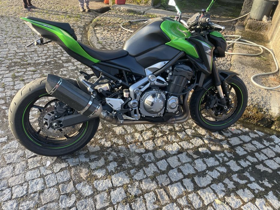 Vendo moto z 900