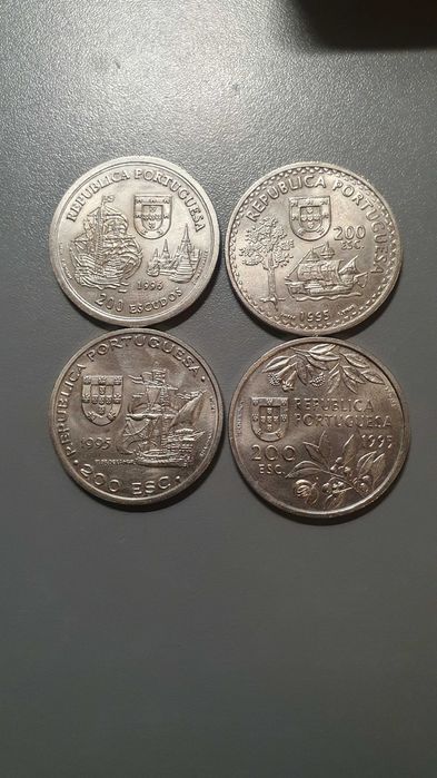 Moedas antigas de vários países (I)