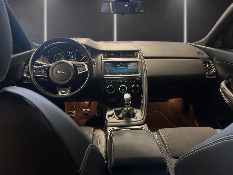 Jaguar E-Pace 2.0 i4D R-Dynamic528028419386265605