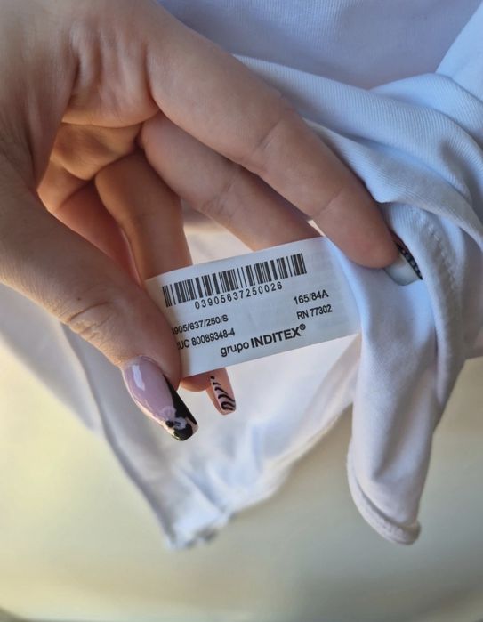 Białe body // Zara