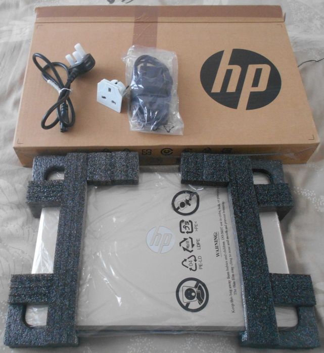 Laptop HP - Model: 15bw067sa (Złoty)