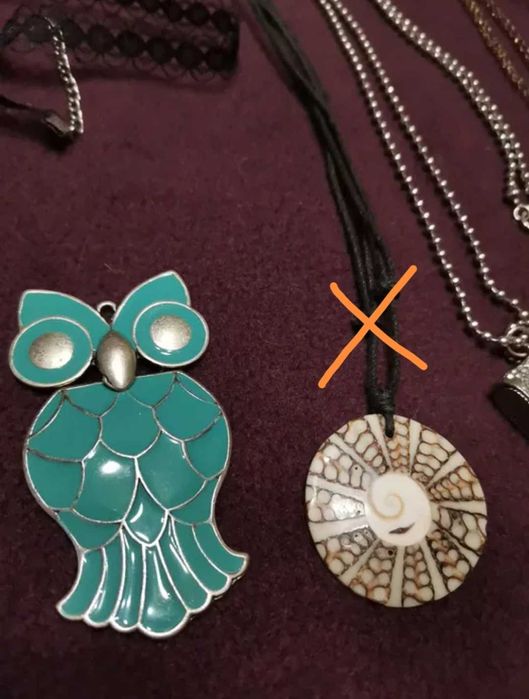 Colares de mulher, choker, pendentes