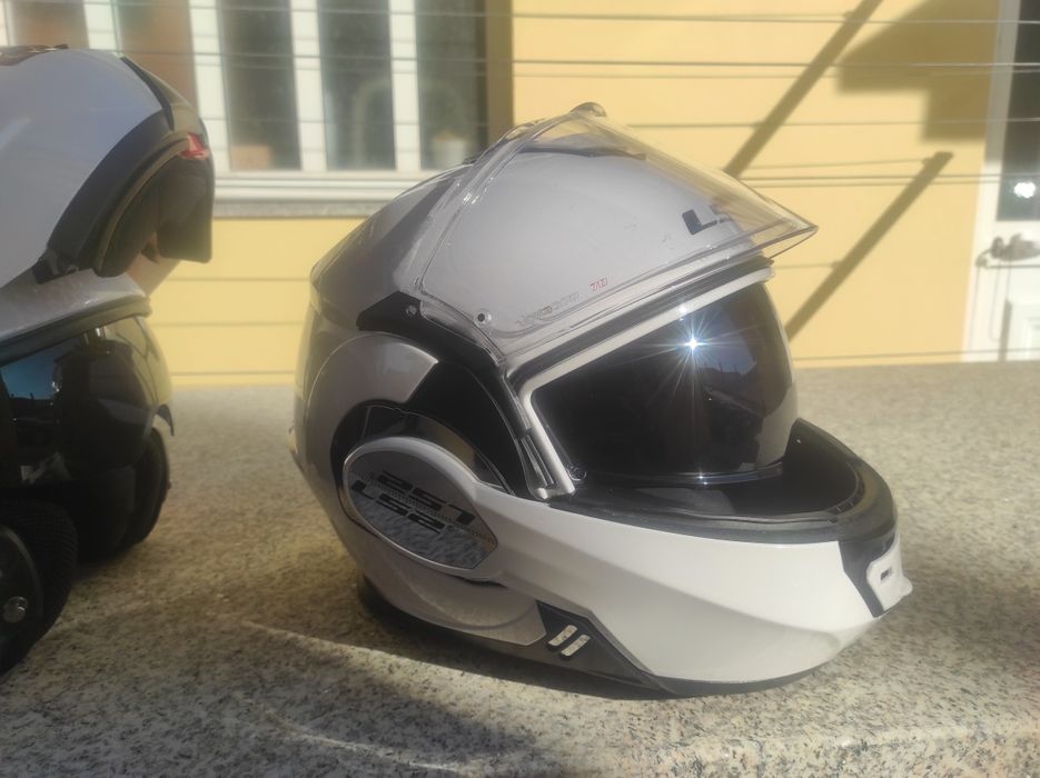 Capacetes LS2 como novos