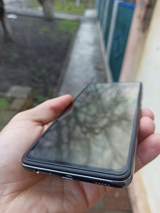 Samsung galaxy А52 8/128ГБу Відмінному стані  на гуглі акаунті